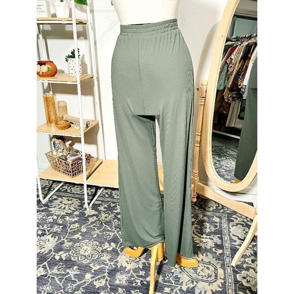 Boutique Casual Textured Grey Lounge Pants - Picture 1 of 5